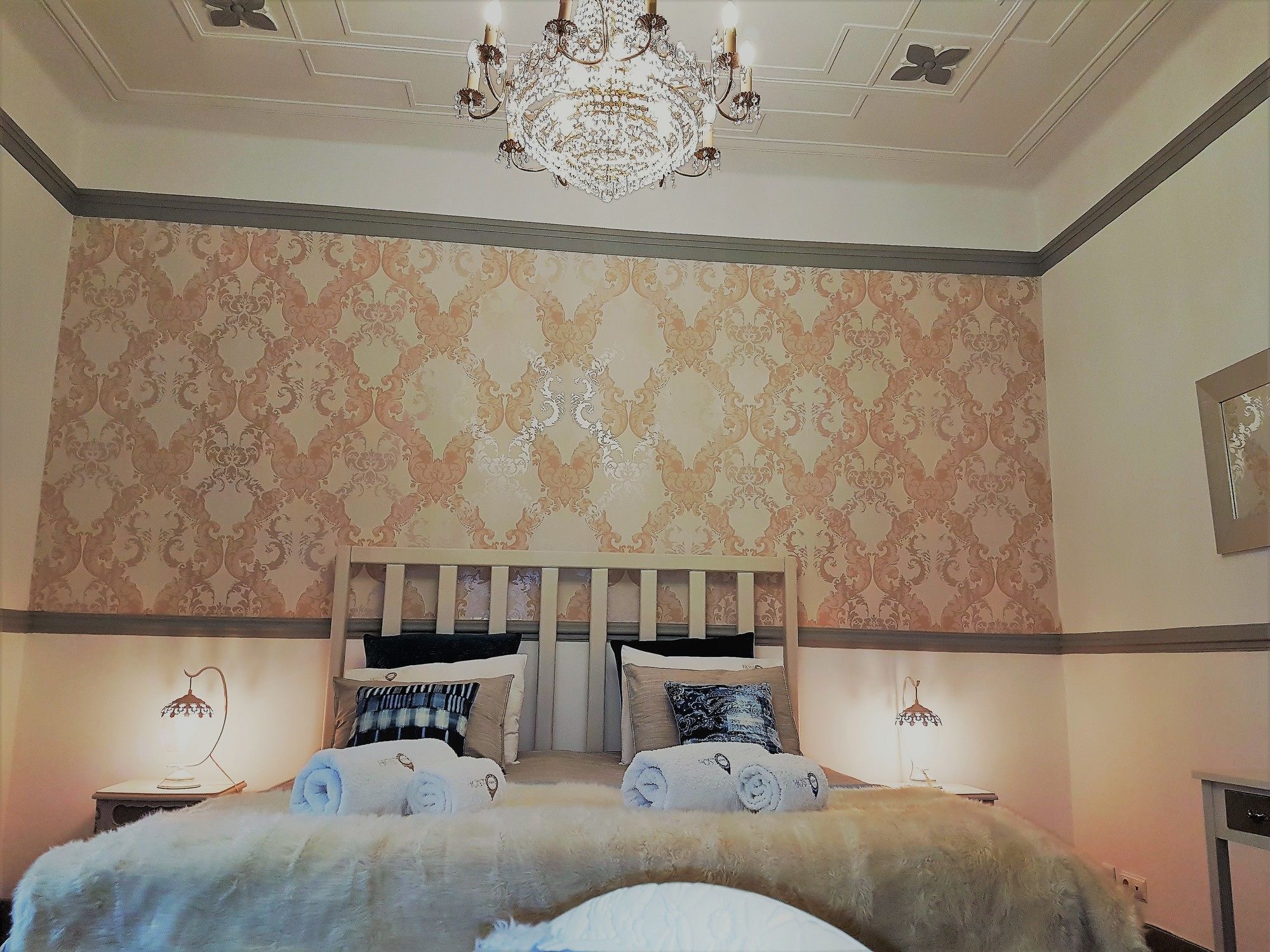 Estrela Charming Rooms By Host-Point ลิสบอน ภายนอก รูปภาพ